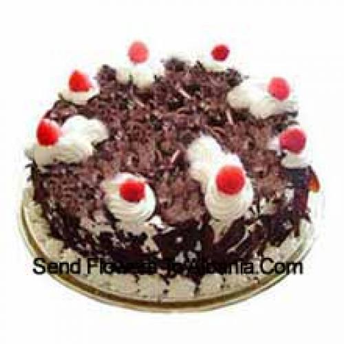 1/2 Kg Tort Minunat Black Forest